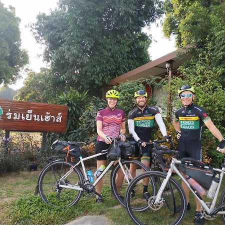 Romyen House Hotel Ban Nong Nam Khan Eksteriør billede