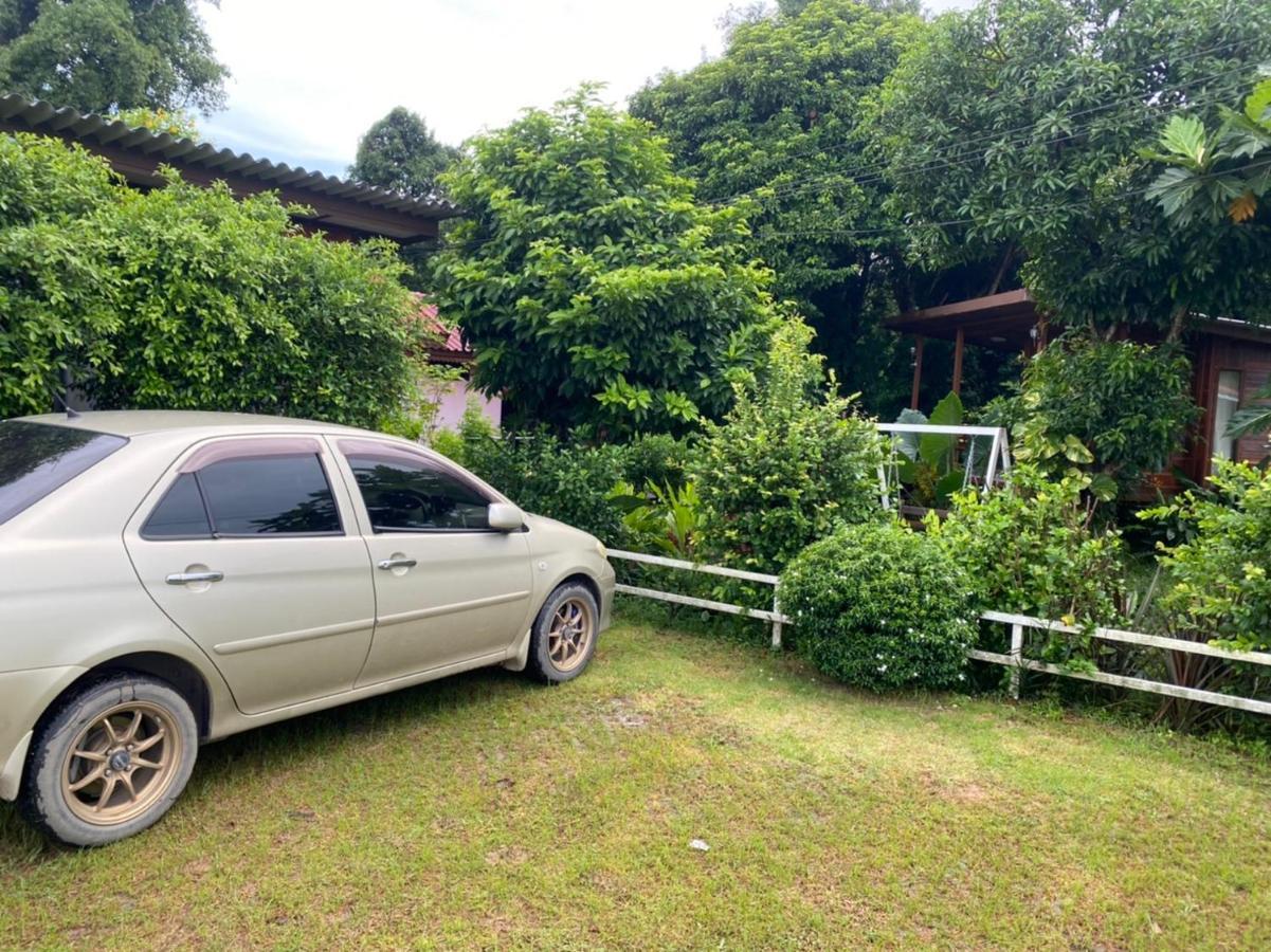 Romyen House Hotel Ban Nong Nam Khan Eksteriør billede