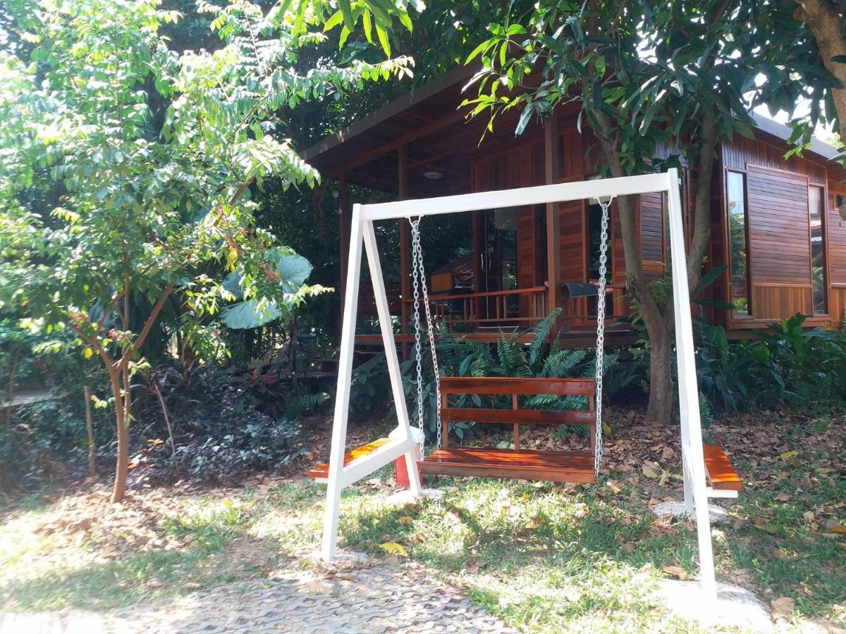 Romyen House Hotel Ban Nong Nam Khan Eksteriør billede