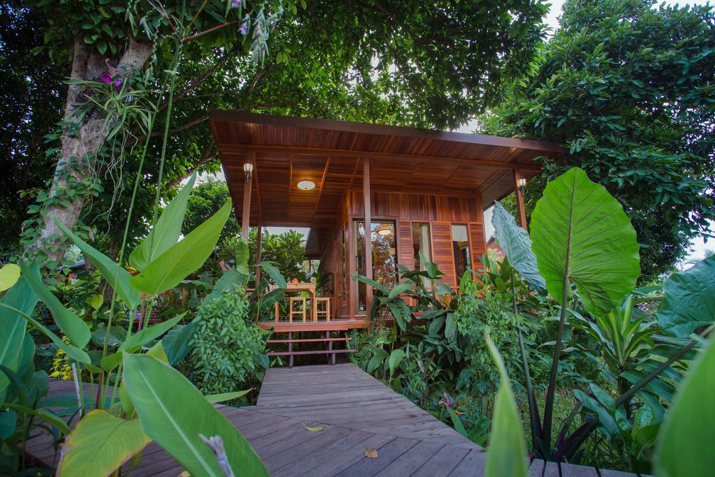 Romyen House Hotel Ban Nong Nam Khan Eksteriør billede